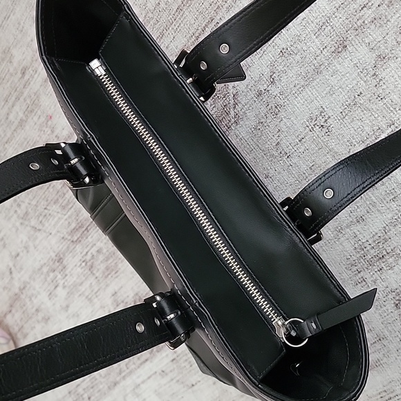 Coach Black Leather Shoulder Bag - Picture 7 of 9